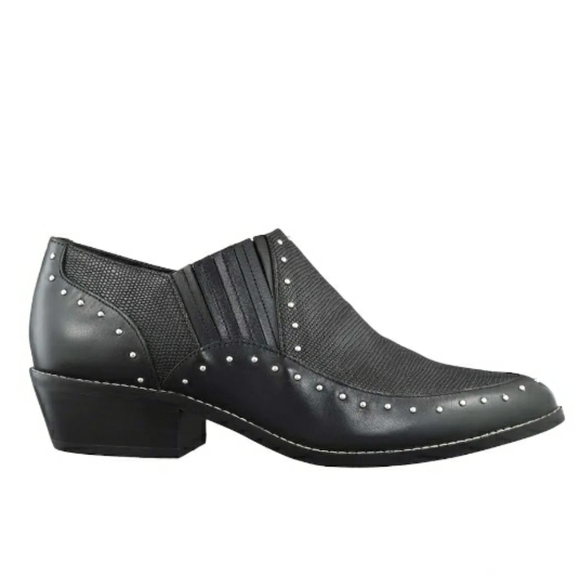 Crown Vintage Kavita Bootie Black studded